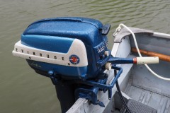 1958 Evinrude Fastwin 18